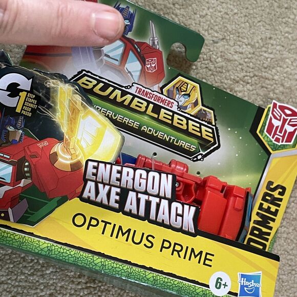 Transformers Bumblebee Cyberverse Adventure OPTIMUS PRIME Energon Axe Attack NEW - Picture 6 of 6